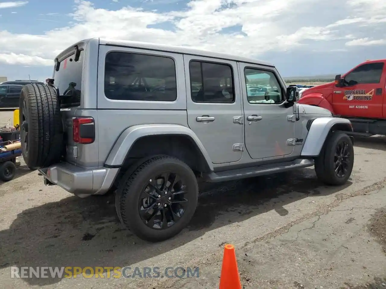 3 Photograph of a damaged car 1C4HJXEG0MW746160 JEEP WRANGLER 2021