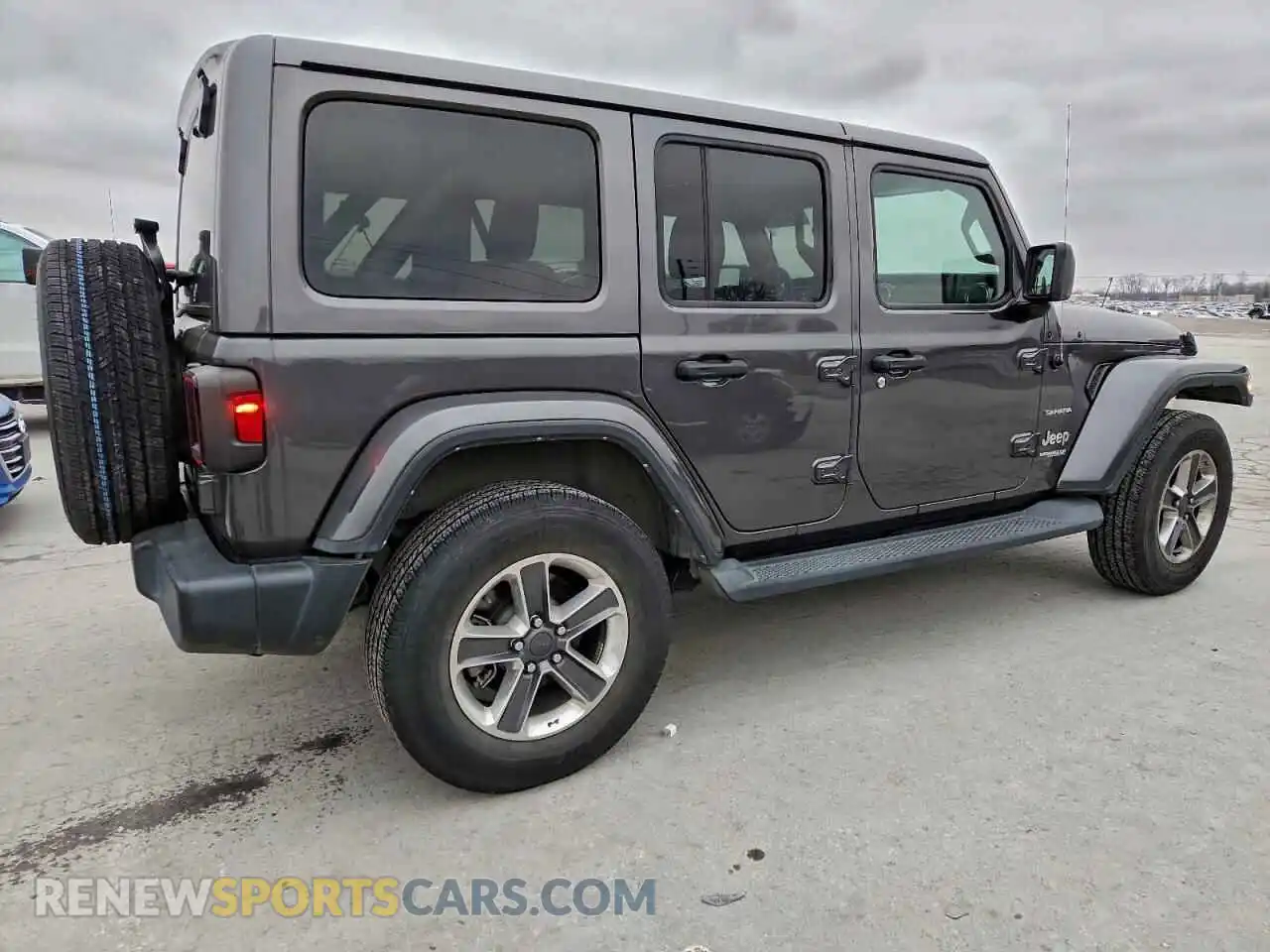 3 Photograph of a damaged car 1C4HJXEN3MW714804 JEEP WRANGLER 2021