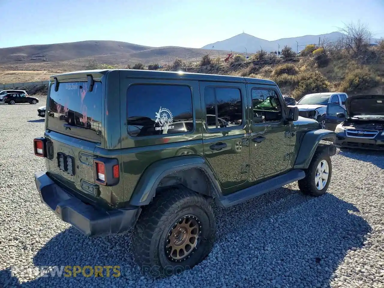 3 Photograph of a damaged car 1C4HJXEN8MW656916 JEEP WRANGLER 2021