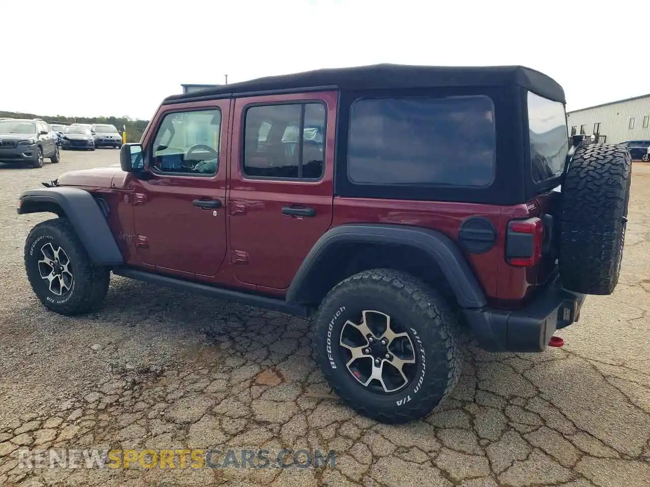 2 Photograph of a damaged car 1C4HJXFG1MW586059 JEEP WRANGLER 2021