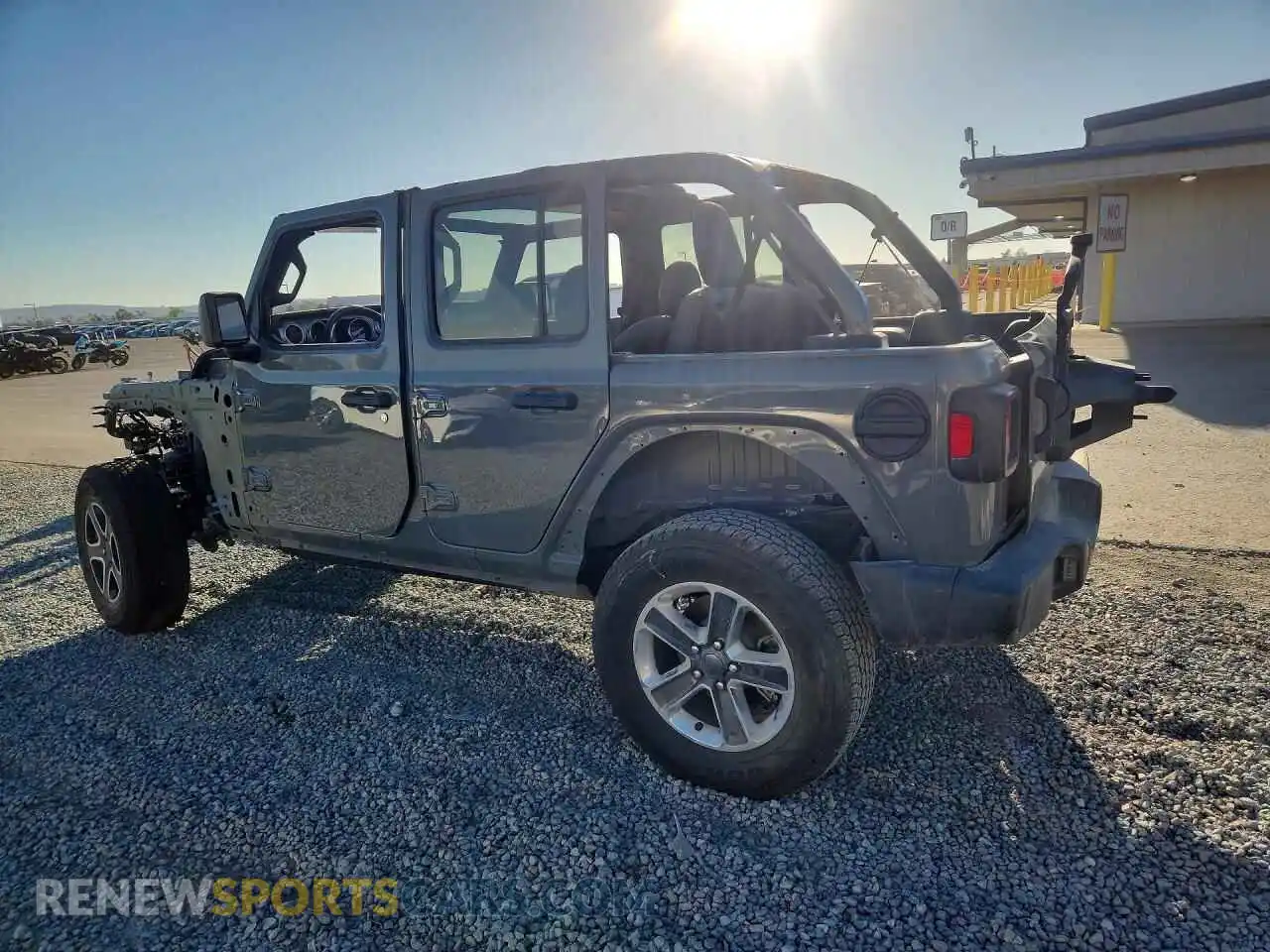 2 Фотография поврежденного автомобиля 1C4HJXFG1MW649743 JEEP WRANGLER 2021