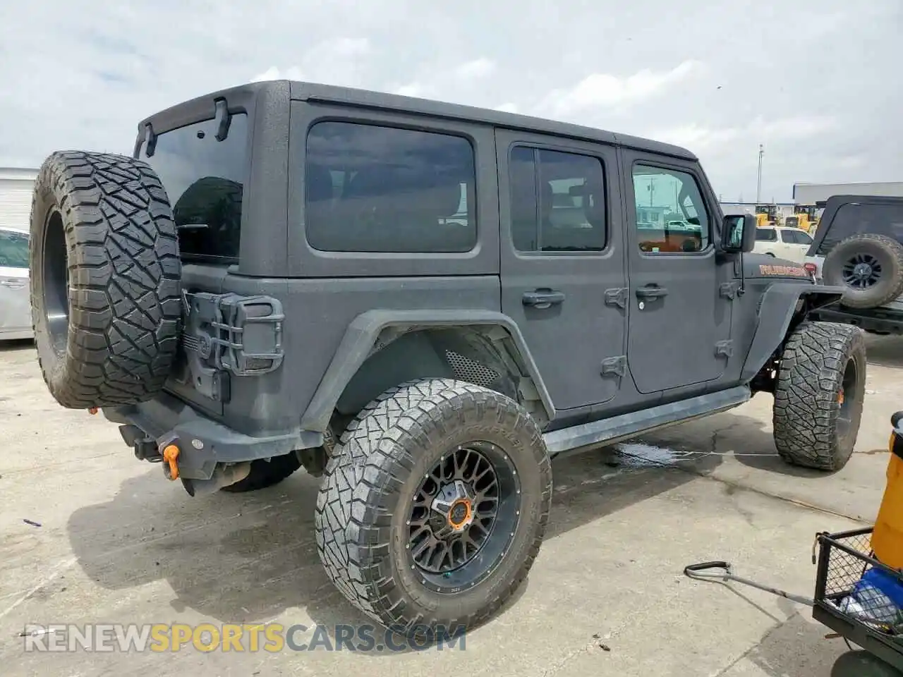 3 Photograph of a damaged car 1C4HJXFG5MW542260 JEEP WRANGLER 2021