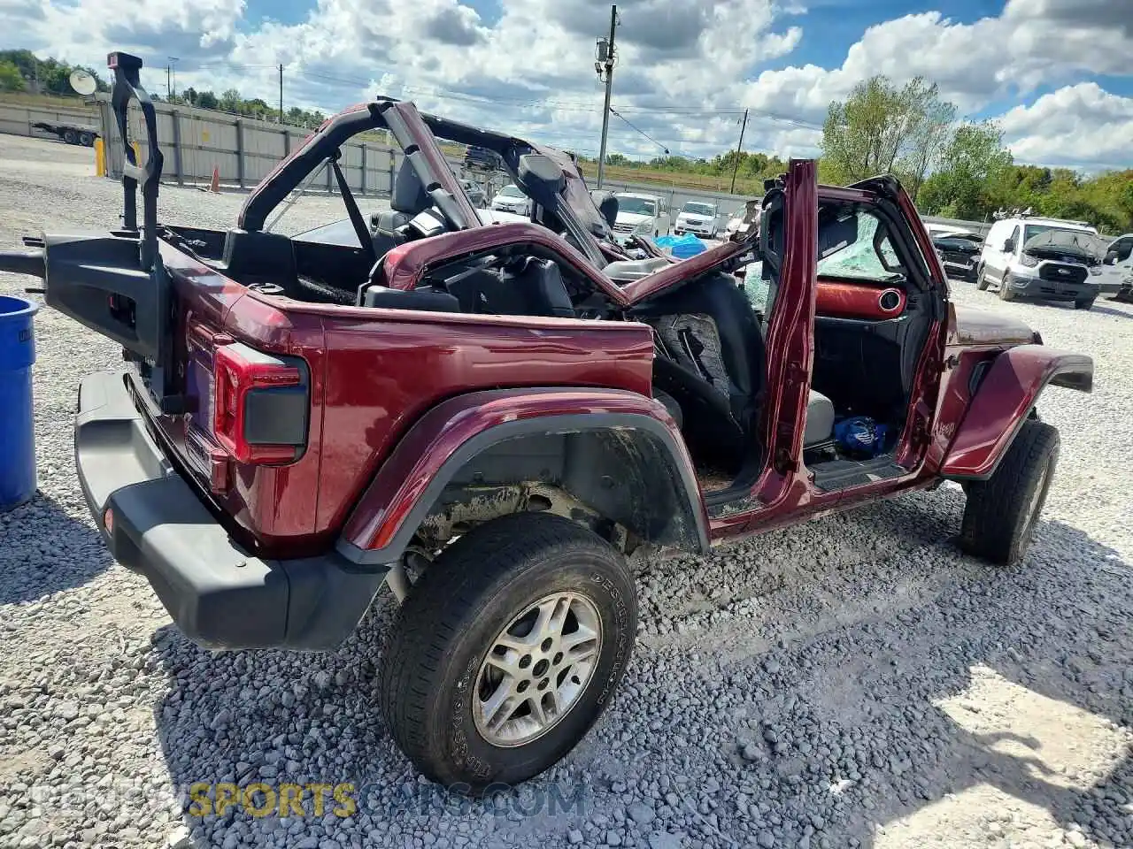 3 Photograph of a damaged car 1C4HJXFG5MW619855 JEEP WRANGLER 2021