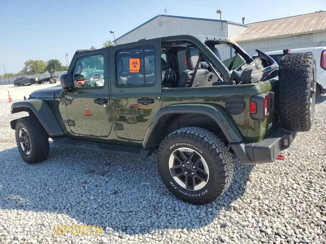 2 Photograph of a damaged car 1C4HJXFN0MW792570 JEEP WRANGLER 2021