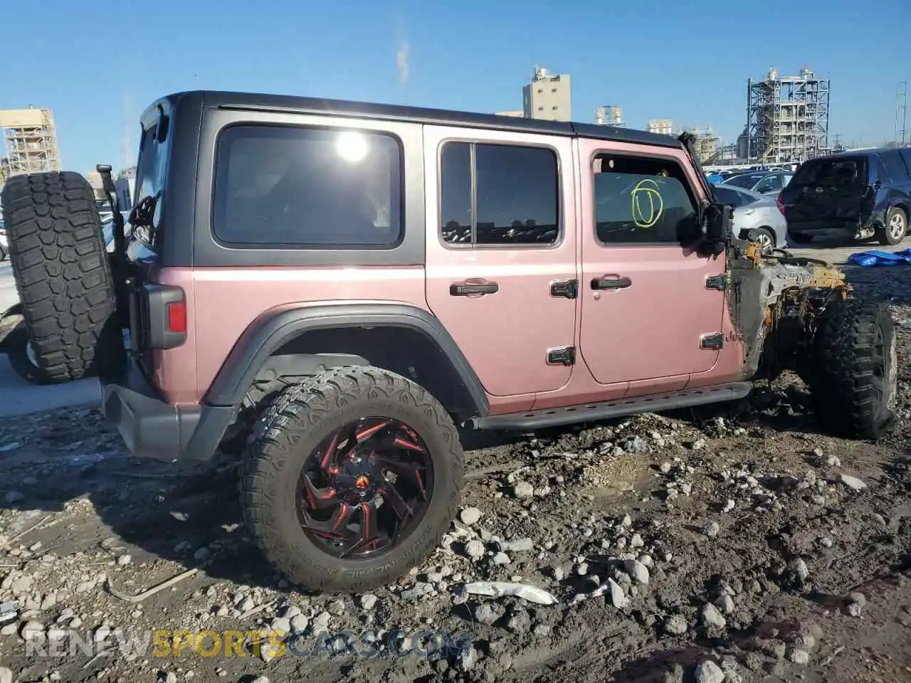 3 Photograph of a damaged car 1C4HJXFN5MW513999 JEEP WRANGLER 2021