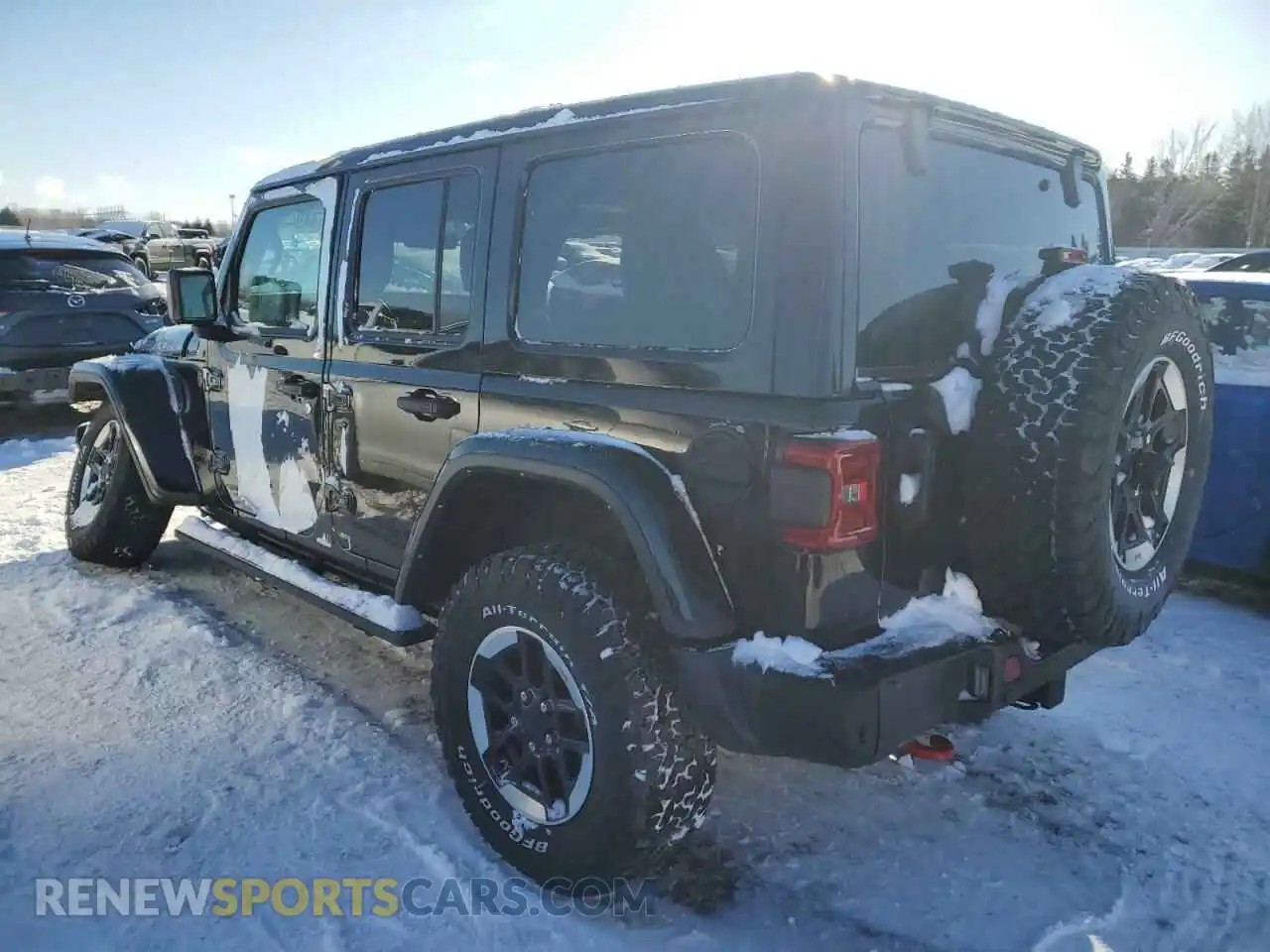 2 Photograph of a damaged car 1C4HJXFN5MW633608 JEEP WRANGLER 2021