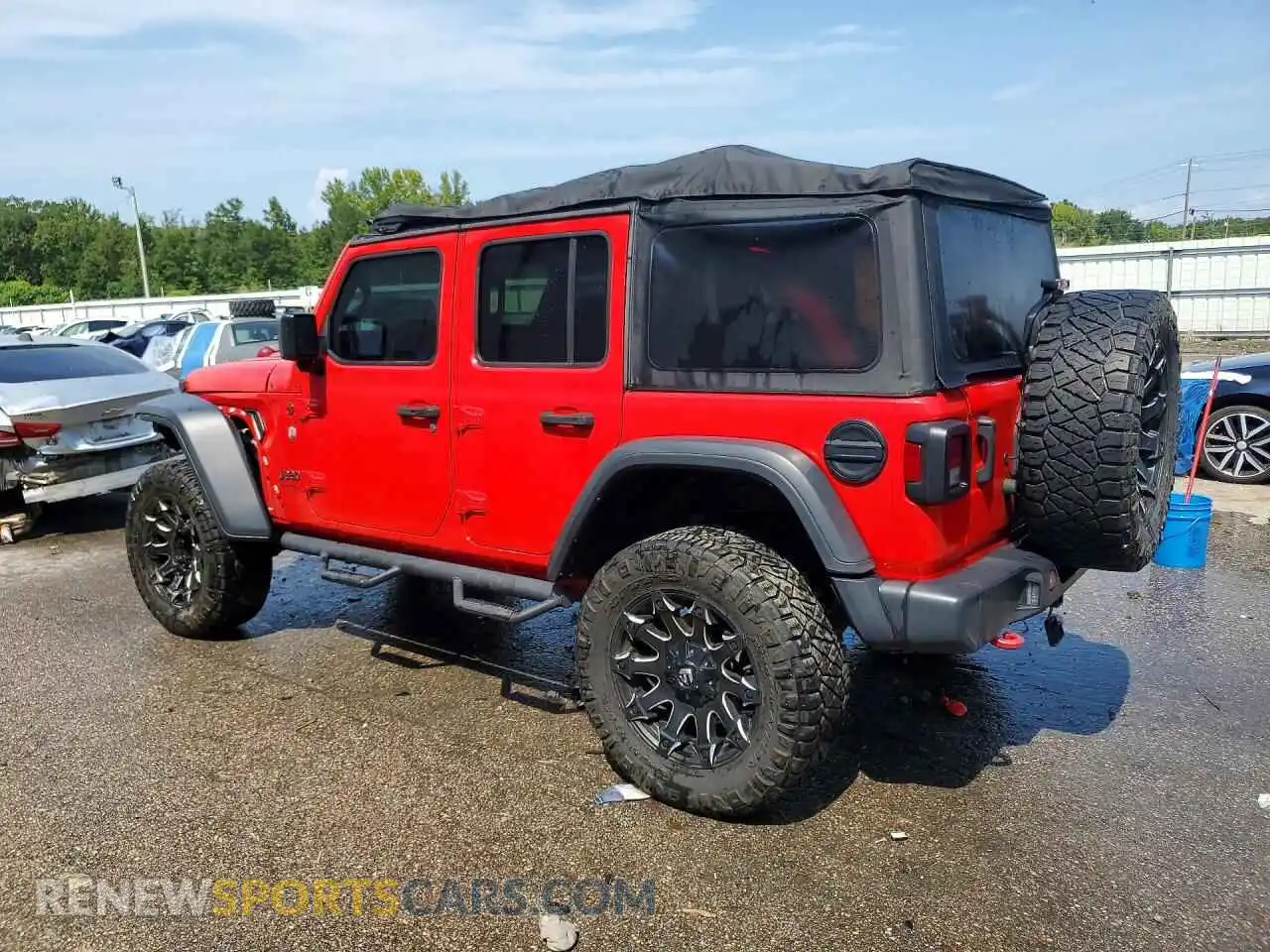 2 Photograph of a damaged car 1C4HJXFN7MW726615 JEEP WRANGLER 2021