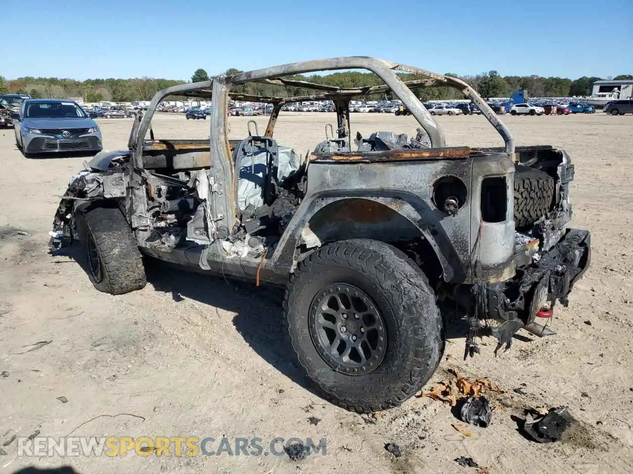 2 Фотография поврежденного автомобиля 1C4JJXFG6MW843105 JEEP WRANGLER 2021