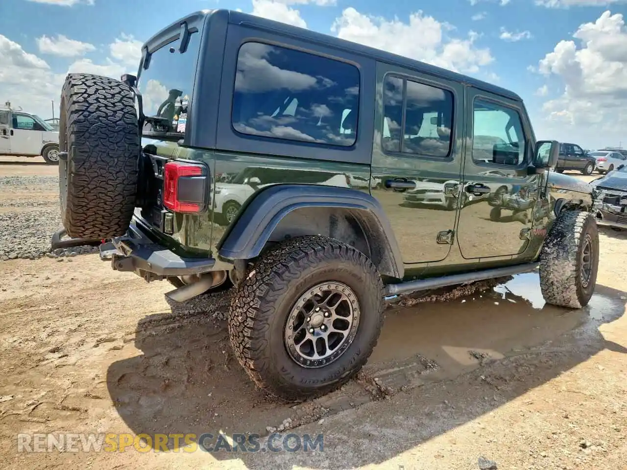 3 Photograph of a damaged car 1C4JJXFGXMW790506 JEEP WRANGLER 2021