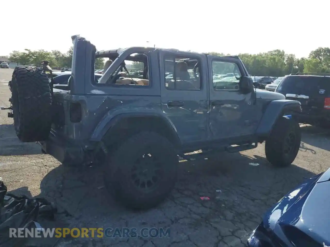 3 Photograph of a damaged car 1C4JJXFM0MW760386 JEEP WRANGLER 2021