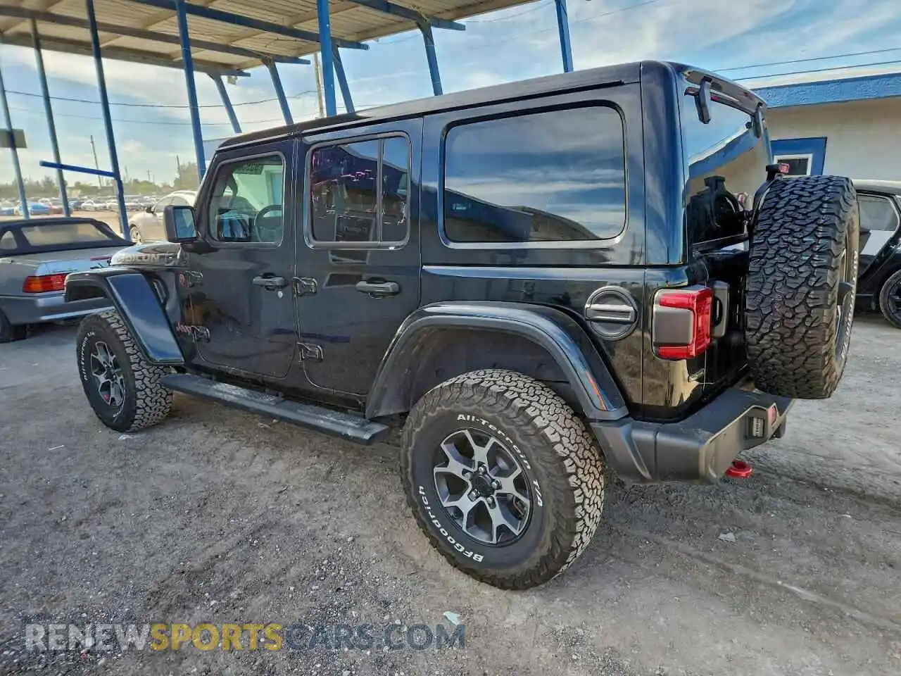 2 Photograph of a damaged car 1C4JJXFM9MW569999 JEEP WRANGLER 2021