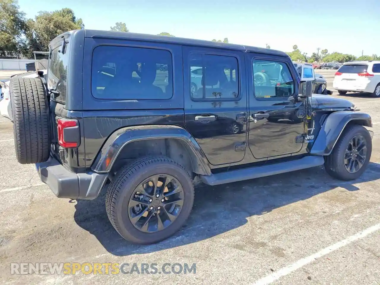 3 Фотография поврежденного автомобиля 1C4JJXP60MW800725 JEEP WRANGLER 2021