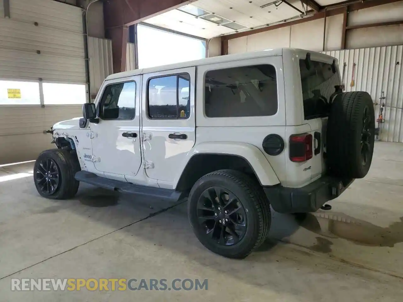 2 Photograph of a damaged car 1C4JJXP61MW682734 JEEP WRANGLER 2021