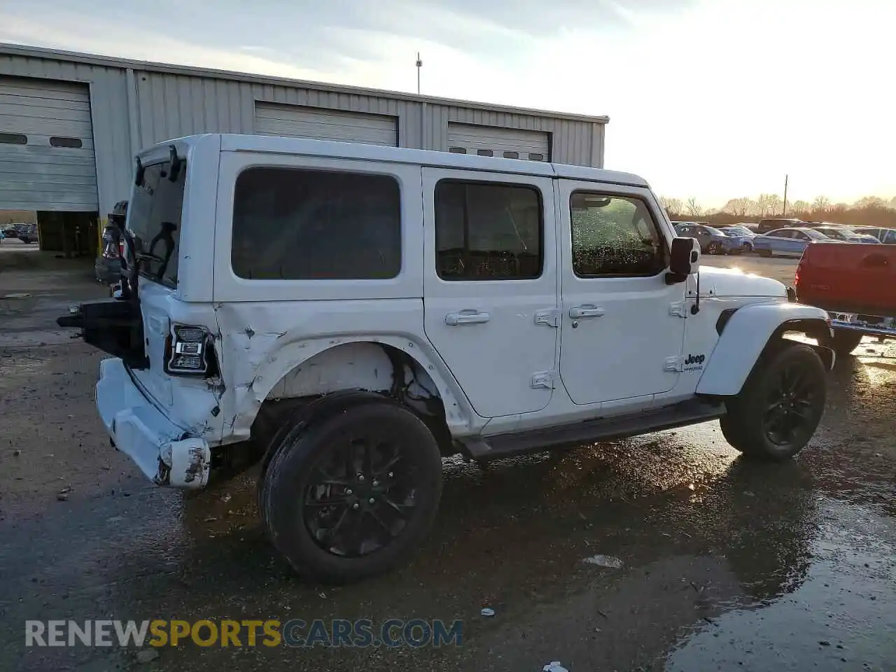 3 Photograph of a damaged car 1C4JJXP64MW728380 JEEP WRANGLER 2021