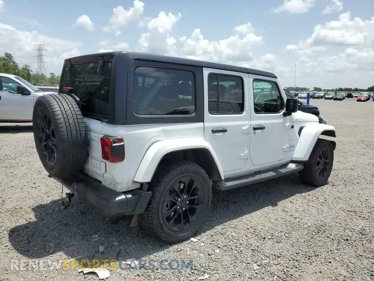 3 Photograph of a damaged car 1C4JJXP66MW758786 JEEP WRANGLER 2021