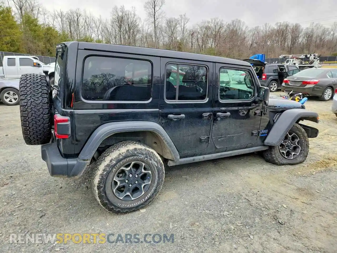 3 Photograph of a damaged car 1C4JJXR64MW743474 JEEP WRANGLER 2021