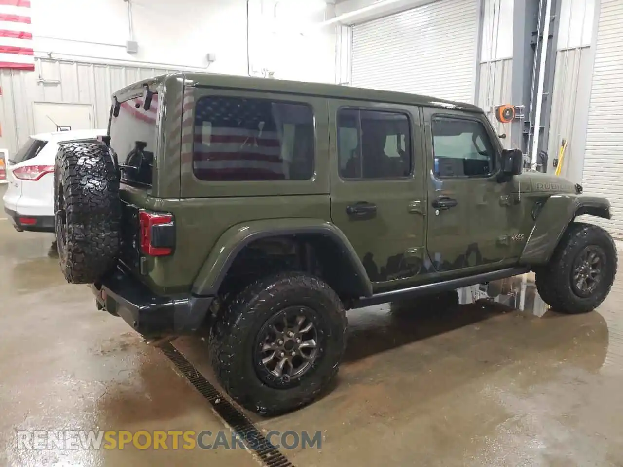 3 Photograph of a damaged car 1C4JJXSJ2MW735338 JEEP WRANGLER 2021