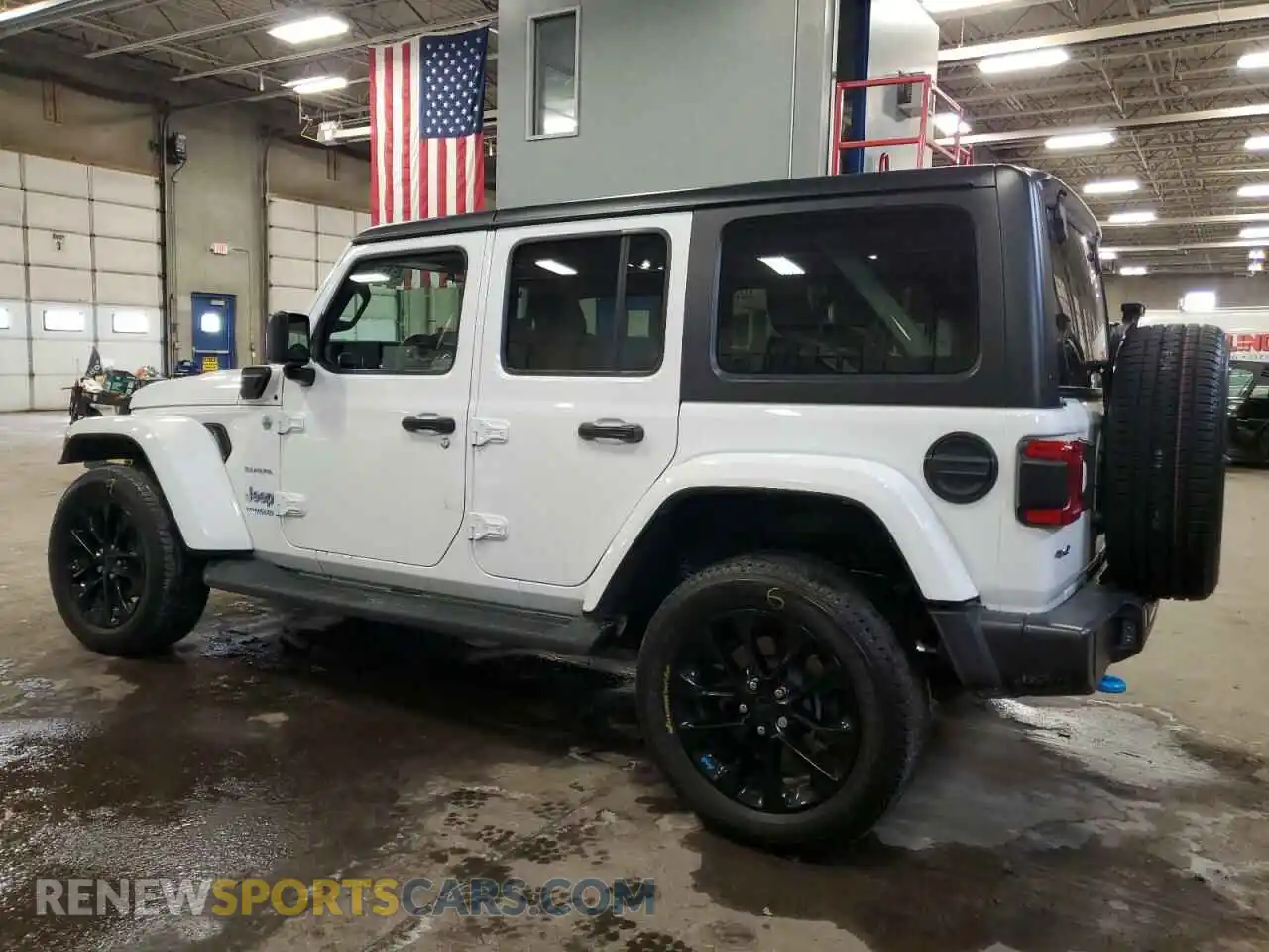 2 Photograph of a damaged car 1C4JJXP65NW272312 JEEP WRANGLER 2022