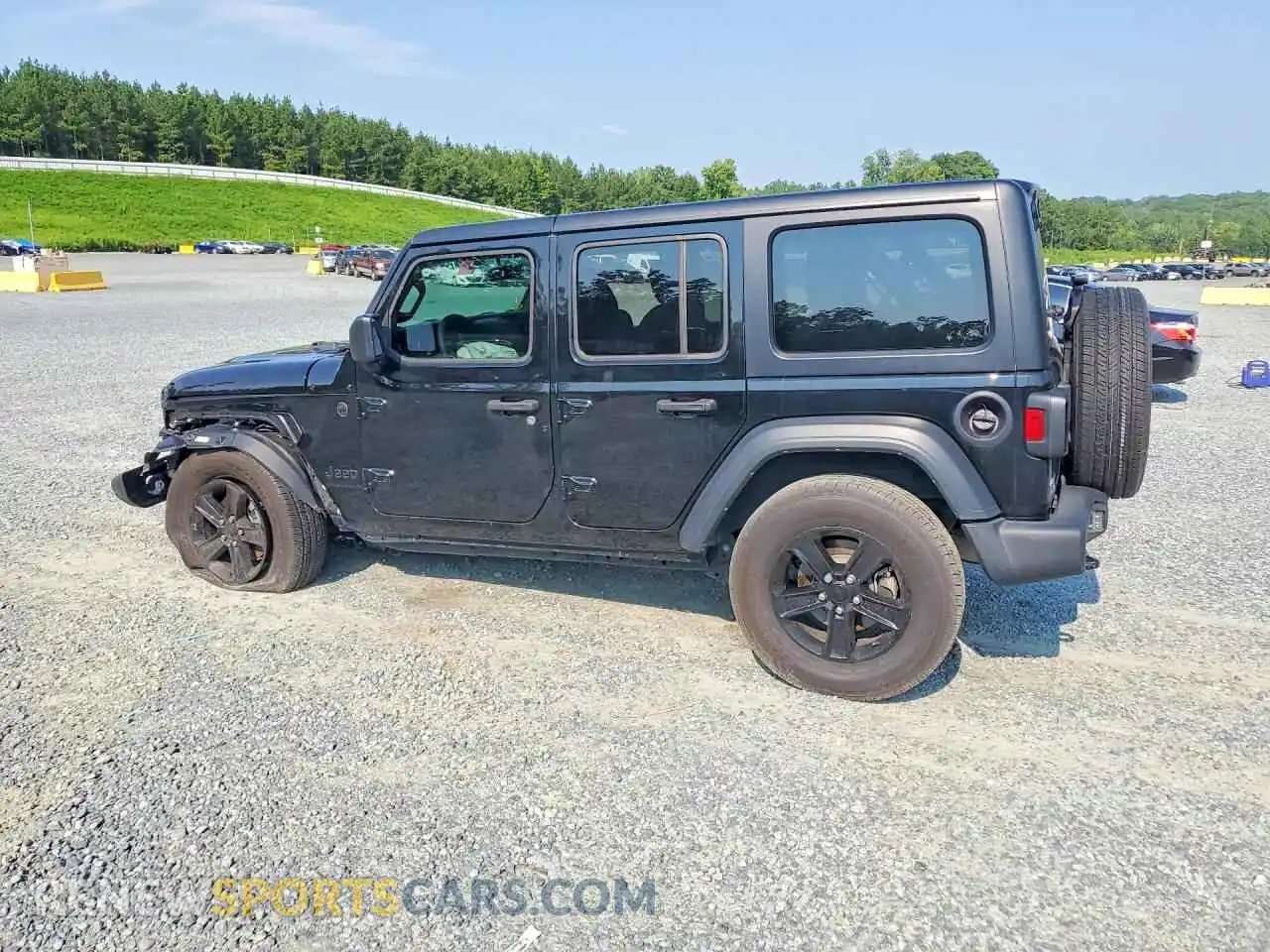 2 Фотография поврежденного автомобиля 1C4HJXDG1PW617172 JEEP WRANGLER 2023