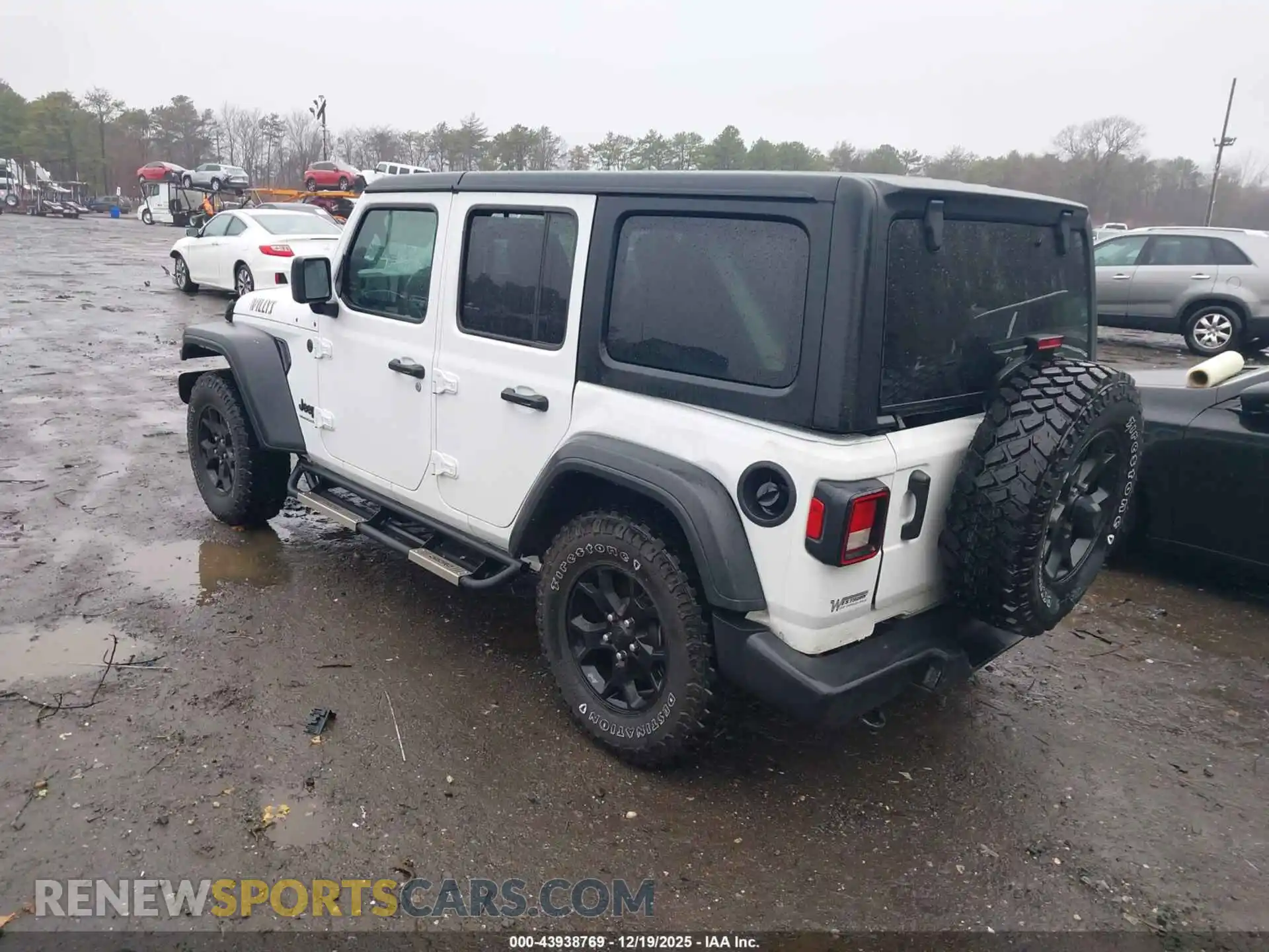 3 Photograph of a damaged car 1C4HJXDNXPW531230 JEEP WRANGLER 2023