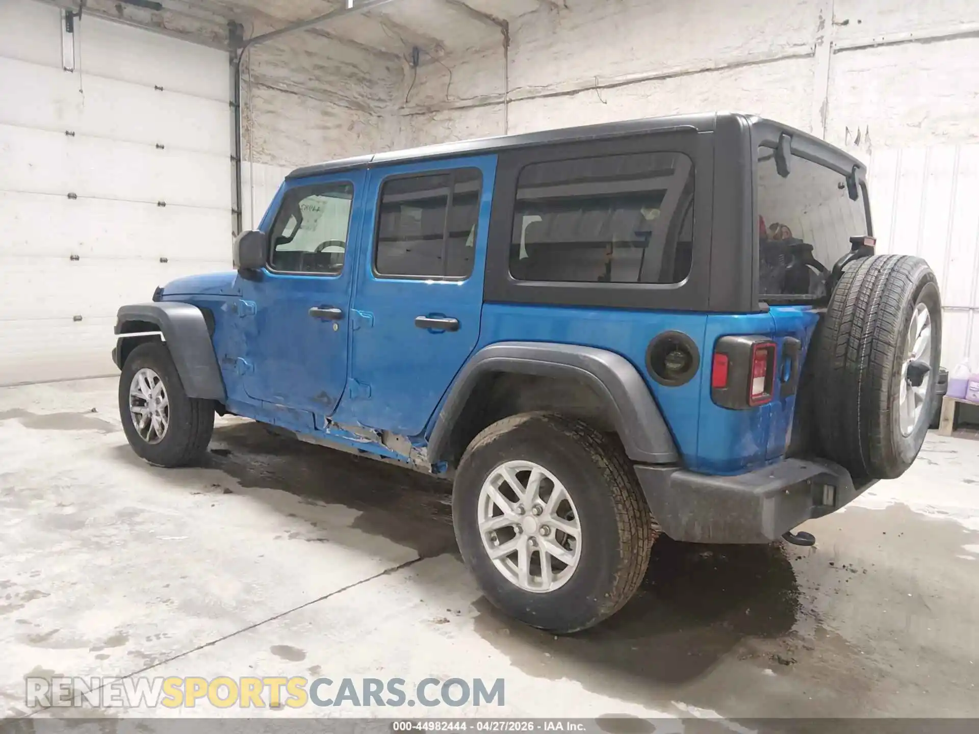 3 Photograph of a damaged car 1C4HJXDNXPW643395 JEEP WRANGLER 2023