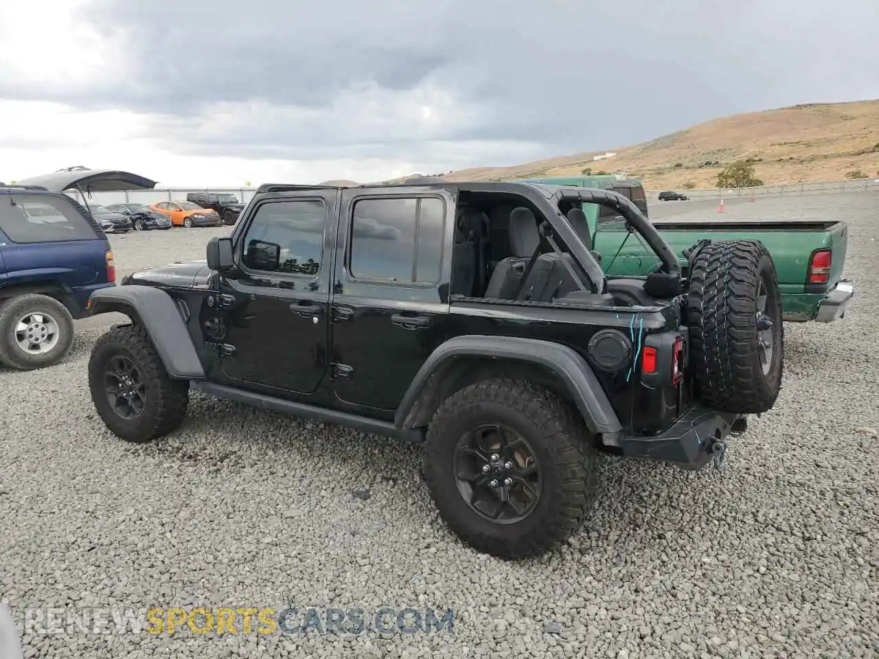 2 Фотография поврежденного автомобиля 1C4PJXDG2RW332155 JEEP WRANGLER 2024