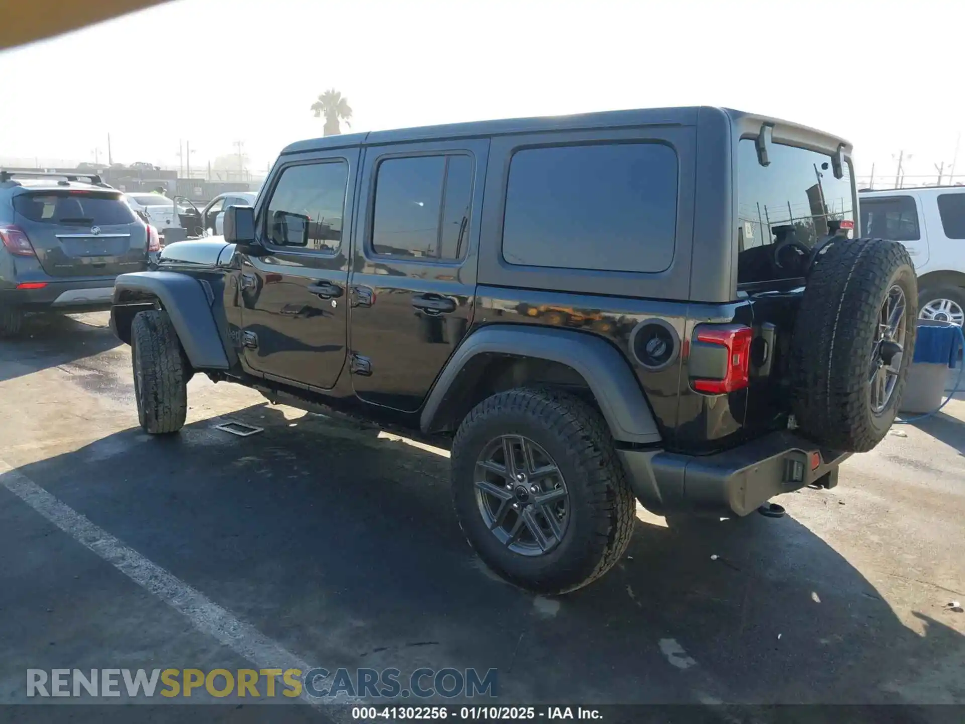 3 Photograph of a damaged car 1C4PJXDN0RW123771 JEEP WRANGLER 2024
