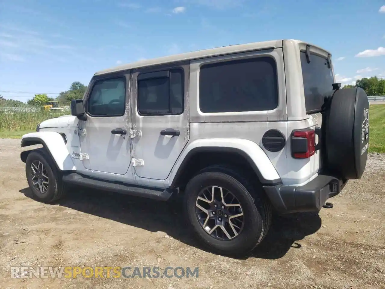 2 Photograph of a damaged car 1C4PJXEG6RW233417 JEEP WRANGLER 2024