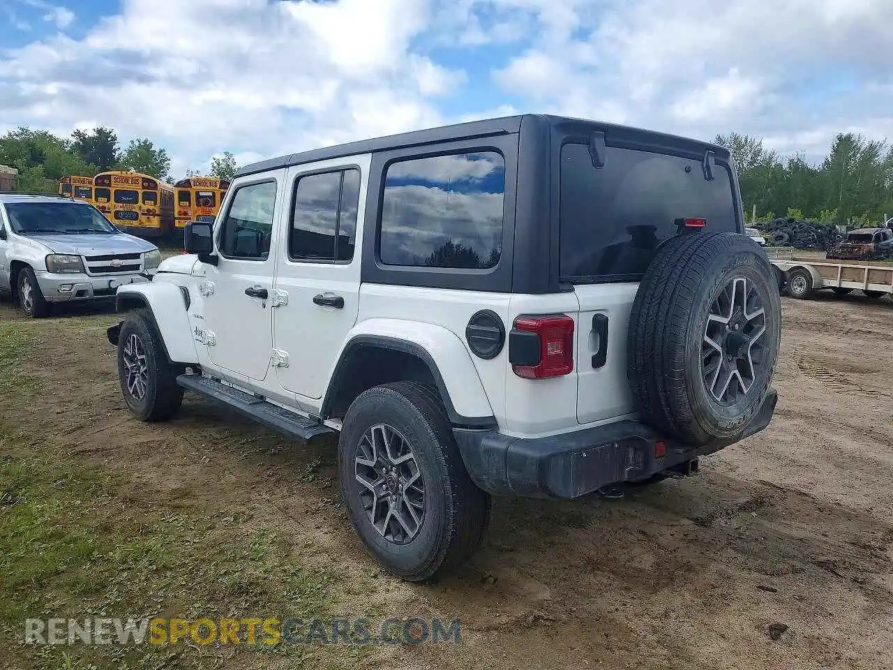 2 fotografías del automóvil dañado 1C4PJXEN7RW137066 JEEP WRANGLER 2024