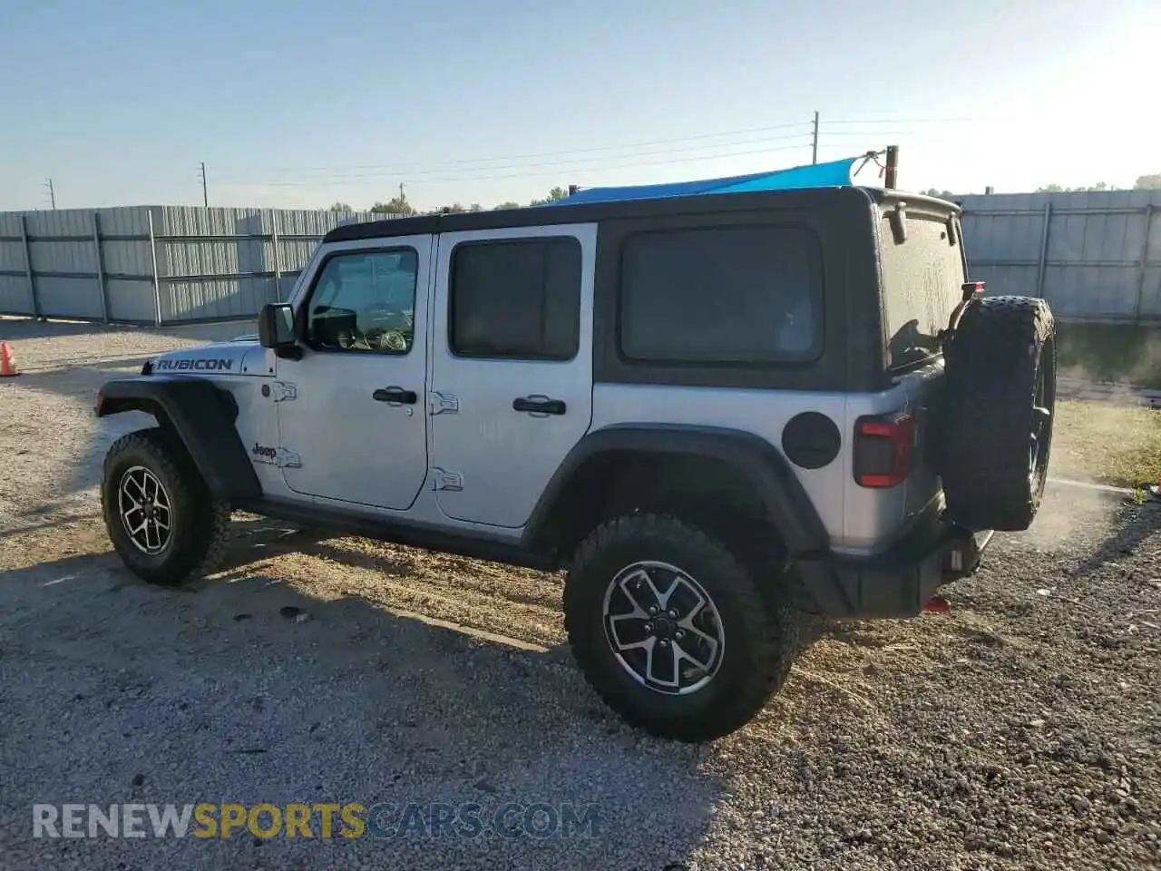 2 fotografías del automóvil dañado 1C4PJXFG6RW310723 JEEP WRANGLER 2024