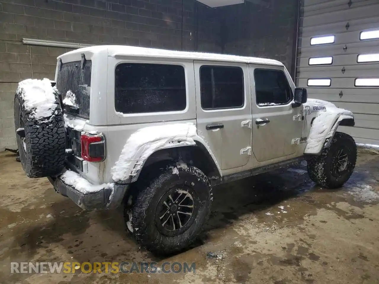 3 Photograph of a damaged car 1C4RJXFG4RW366121 JEEP WRANGLER 2024