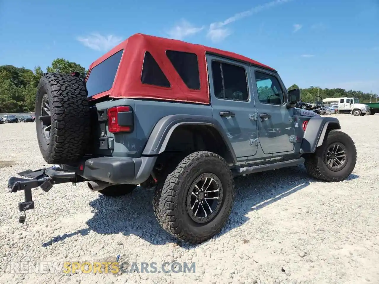 3 Photograph of a damaged car 1C4RJXFG7RW200739 JEEP WRANGLER 2024