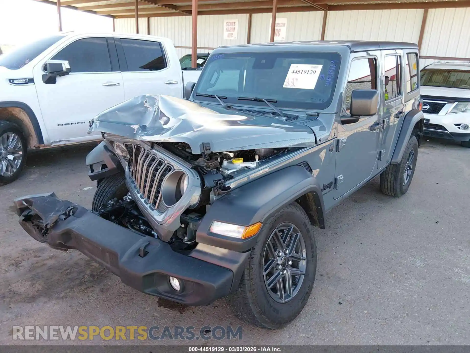 2 fotografías del automóvil dañado 1C4PJXDG2SW629254 JEEP WRANGLER 2025