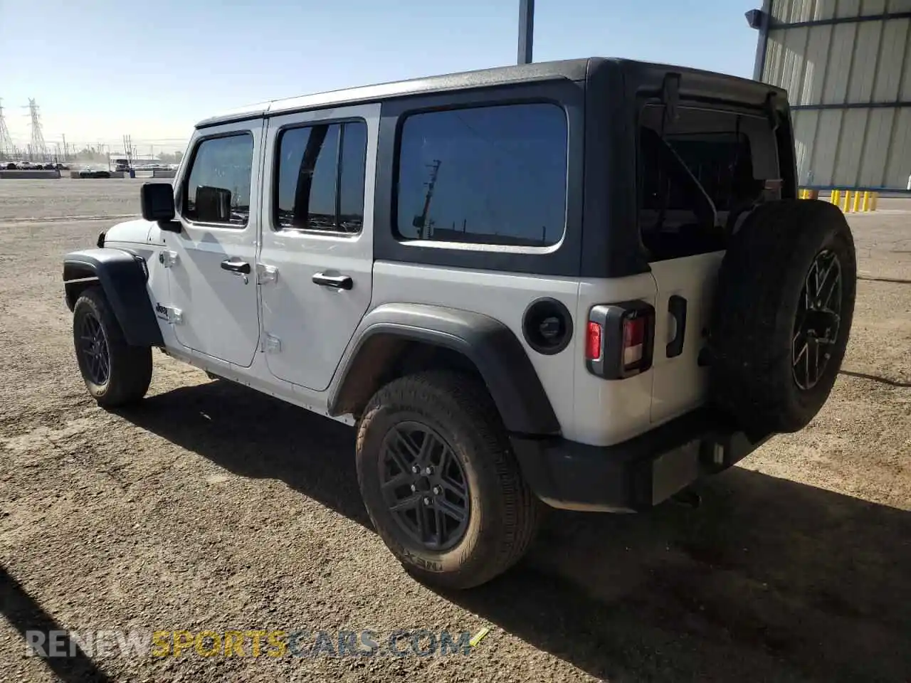 2 fotografías del automóvil dañado 1C4PJXDN1SW506124 JEEP WRANGLER 2025