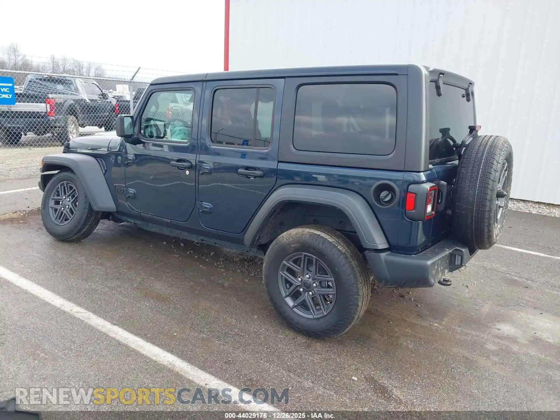 3 Photograph of a damaged car 1C4PJXDN3SW539237 JEEP WRANGLER 2025