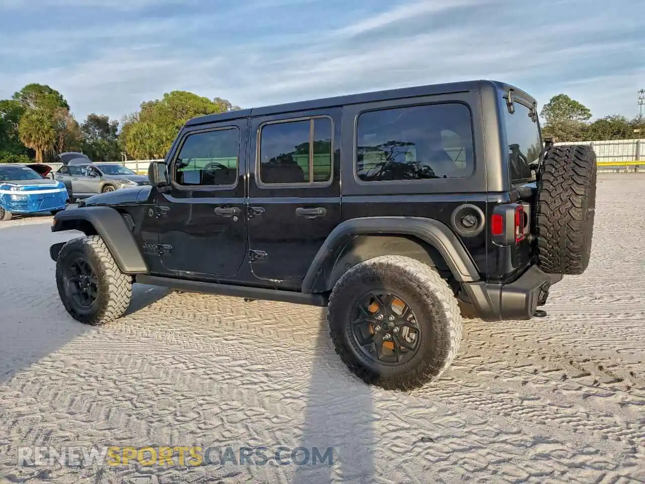 2 fotografías del automóvil dañado 1C4PJXDN3SW624577 JEEP WRANGLER 2025