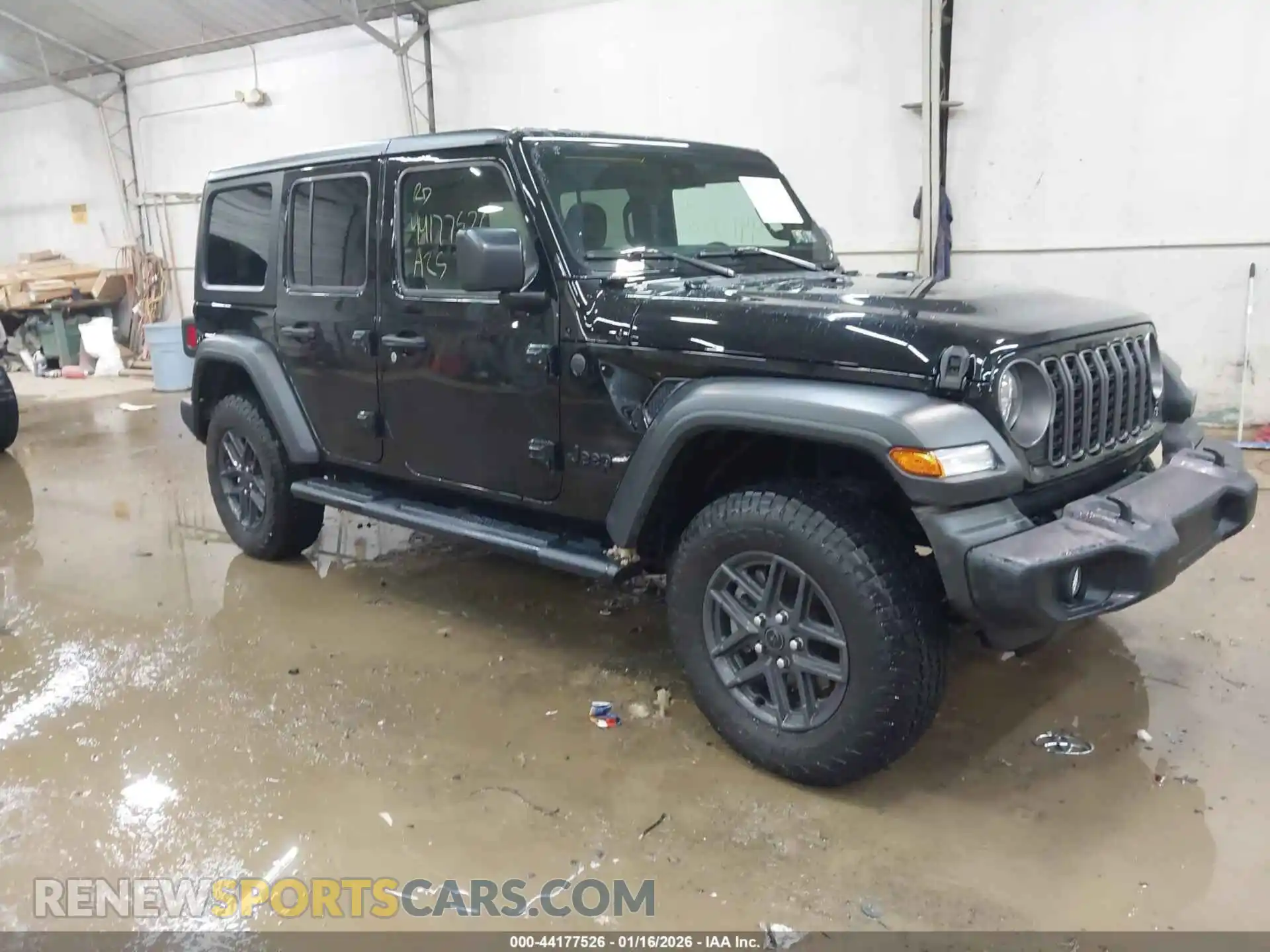 1 Photograph of a damaged car 1C4PJXDN5SW554662 JEEP WRANGLER 2025