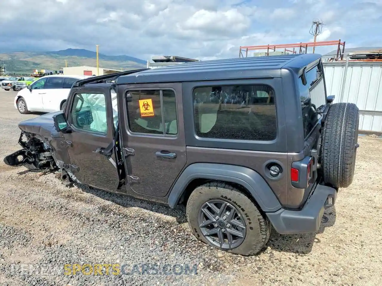 2 Photograph of a damaged car 1C4PJXDN9SW538593 JEEP WRANGLER 2025