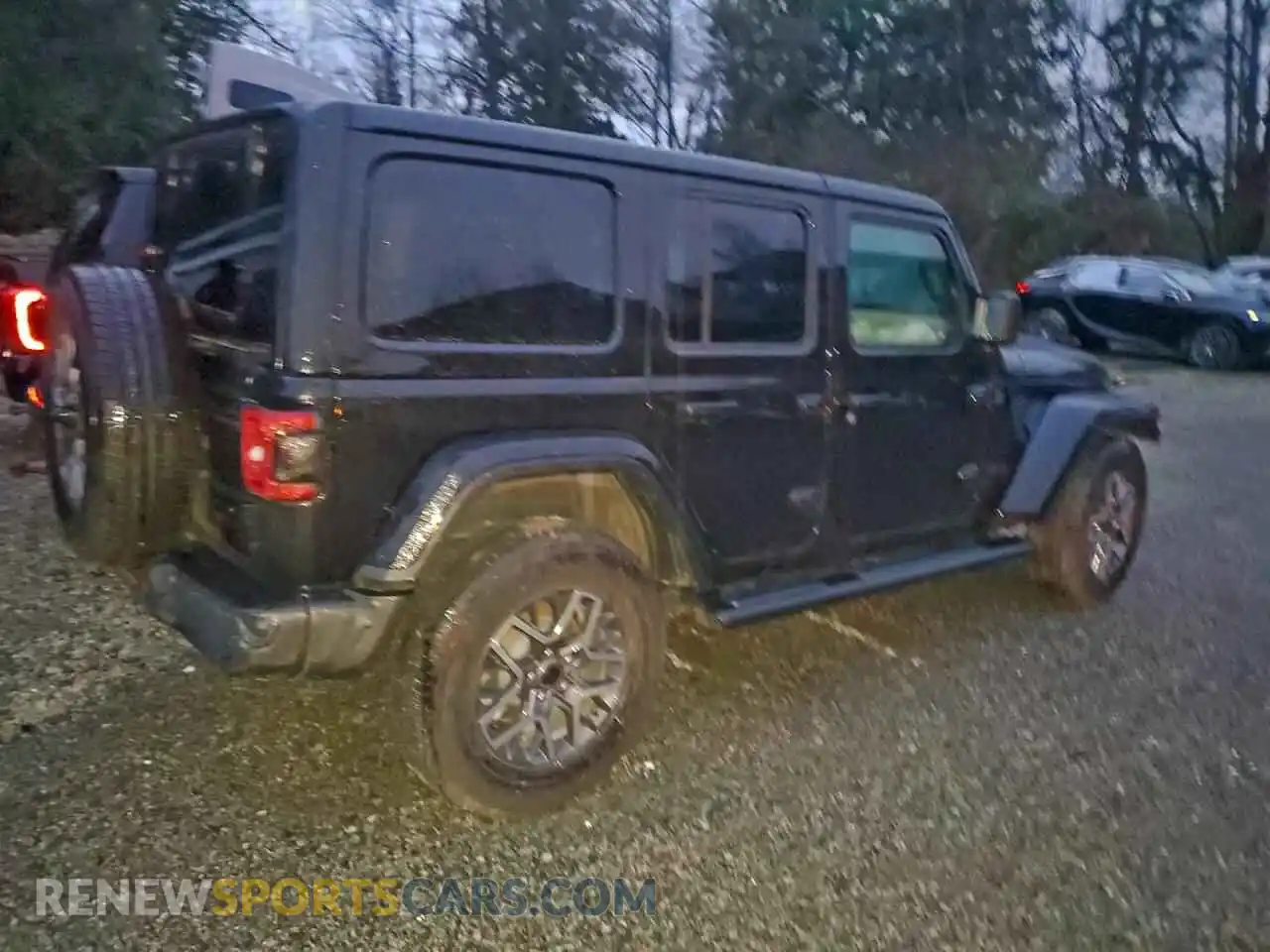 3 Photograph of a damaged car 1C4PJXEG2SW633514 JEEP WRANGLER 2025
