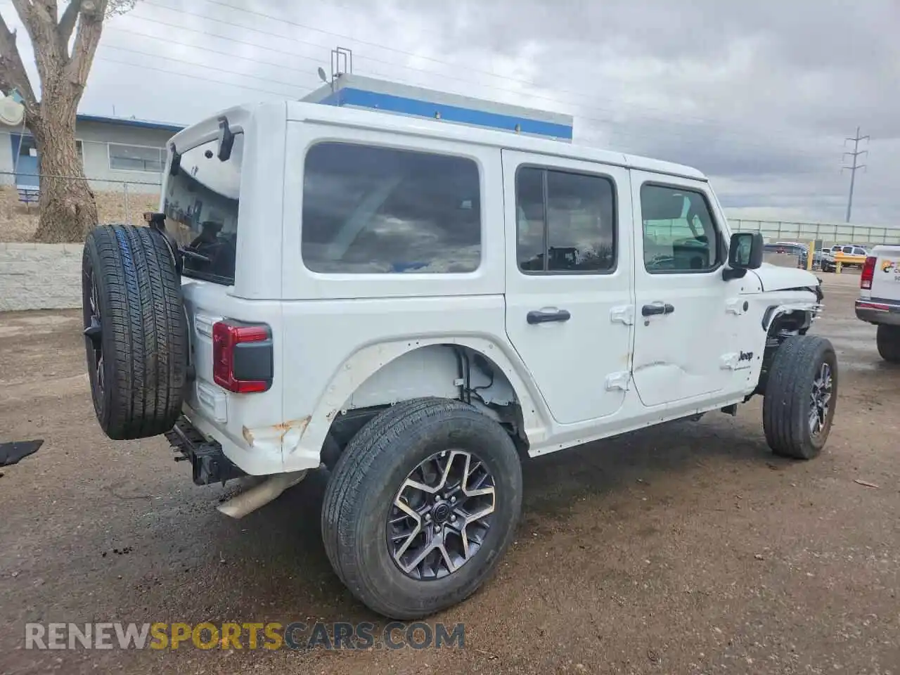 3 Photograph of a damaged car 1C4PJXEN7SW644247 JEEP WRANGLER 2025