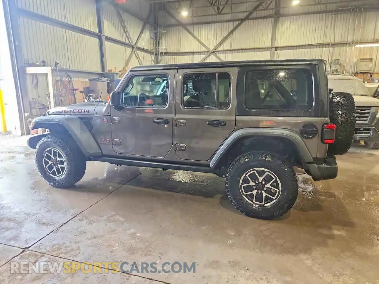 2 Photograph of a damaged car 1C4PJXFG3SW648733 JEEP WRANGLER 2025