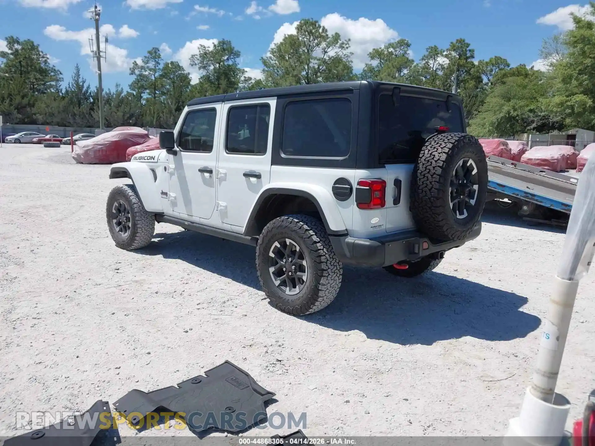 3 Photograph of a damaged car 1C4PJXFG3SW652460 JEEP WRANGLER 2025