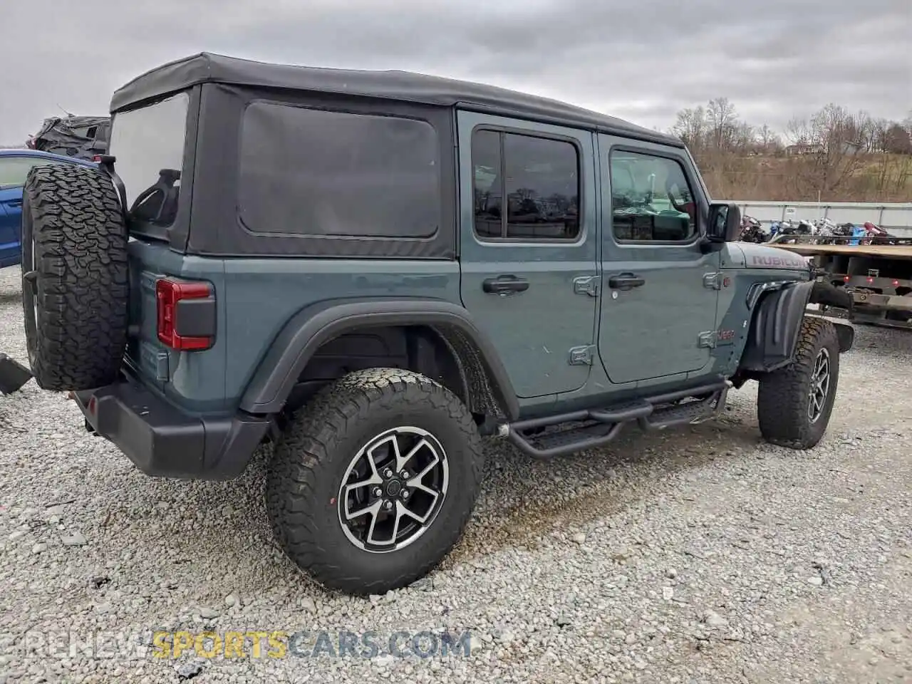 3 Photograph of a damaged car 1C4PJXFG7SW556007 JEEP WRANGLER 2025