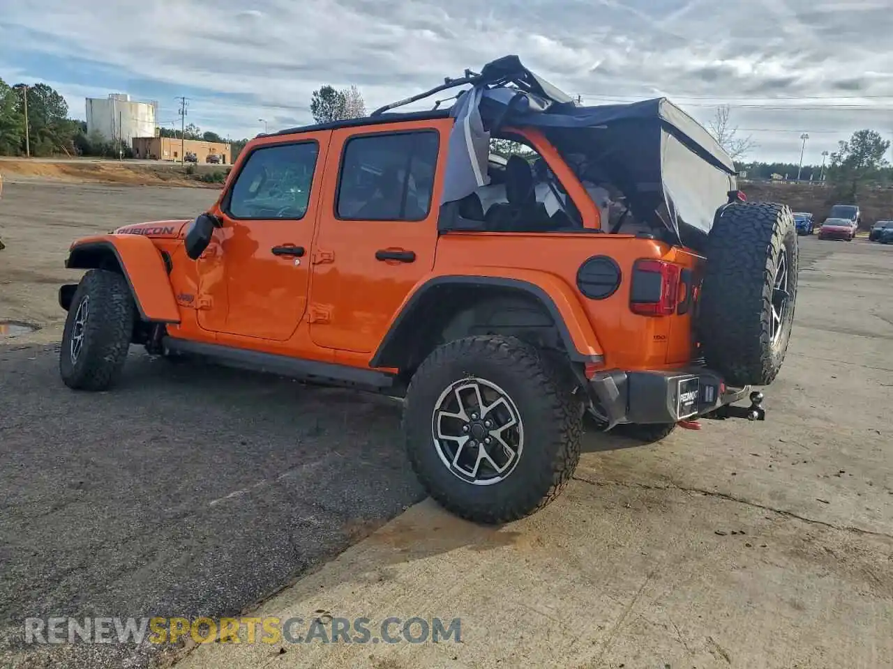 2 Photograph of a damaged car 1C4PJXFG8SW593471 JEEP WRANGLER 2025