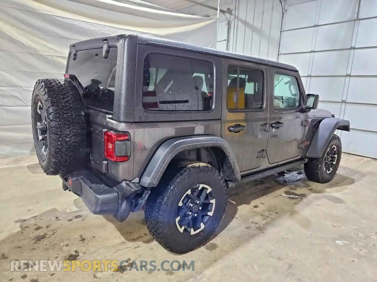 3 Photograph of a damaged car 1C4PJXFN2SW663612 JEEP WRANGLER 2025