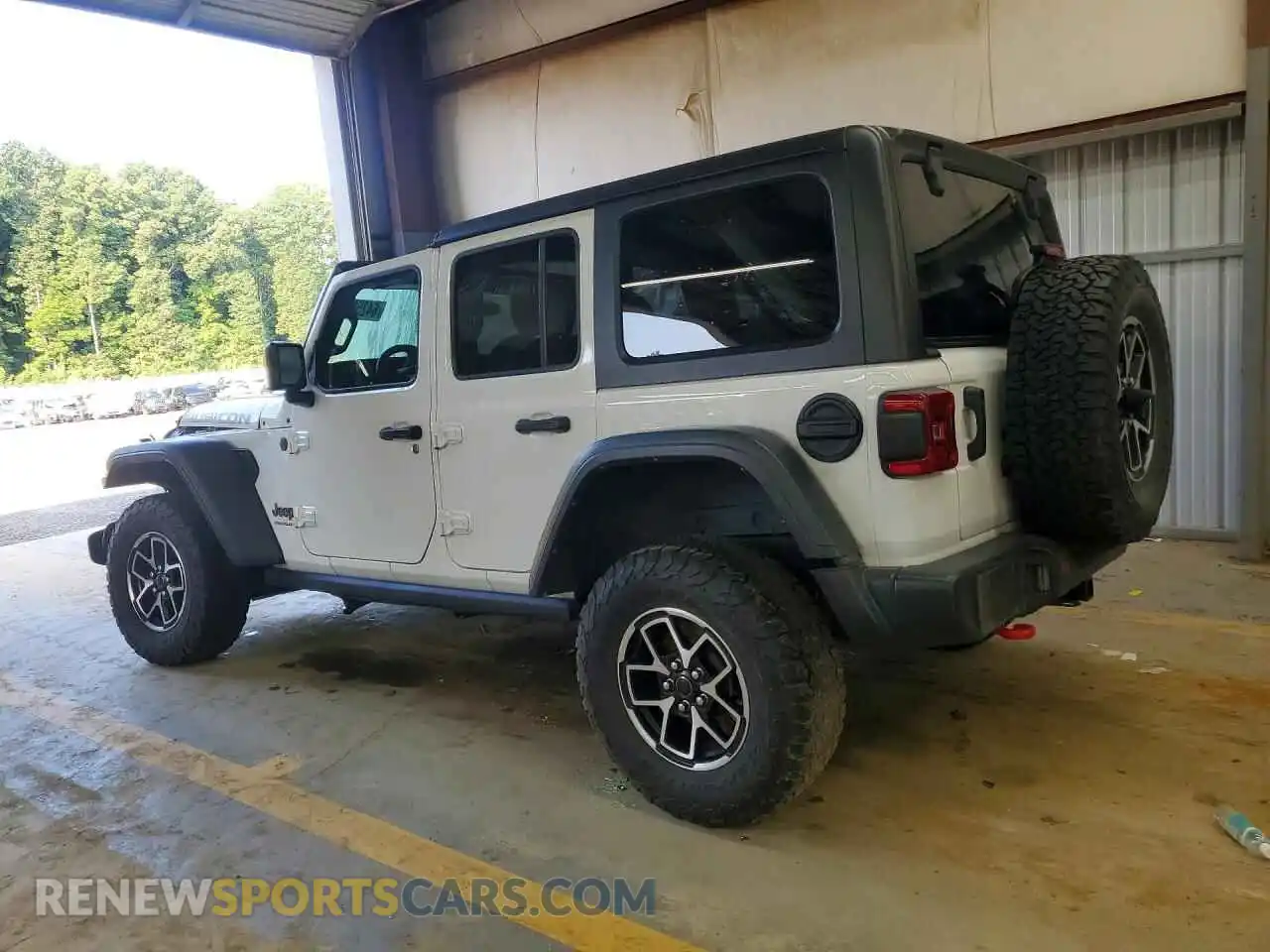 2 Photograph of a damaged car 1C4PJXFN3SW527716 JEEP WRANGLER 2025