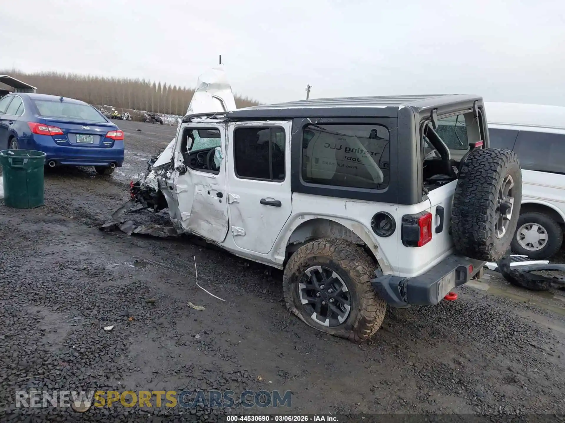 3 Photograph of a damaged car 1C4PJXFN4SW526512 JEEP WRANGLER 2025