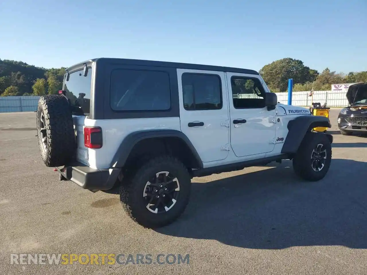 3 Photograph of a damaged car 1C4PJXFN5SW527636 JEEP WRANGLER 2025
