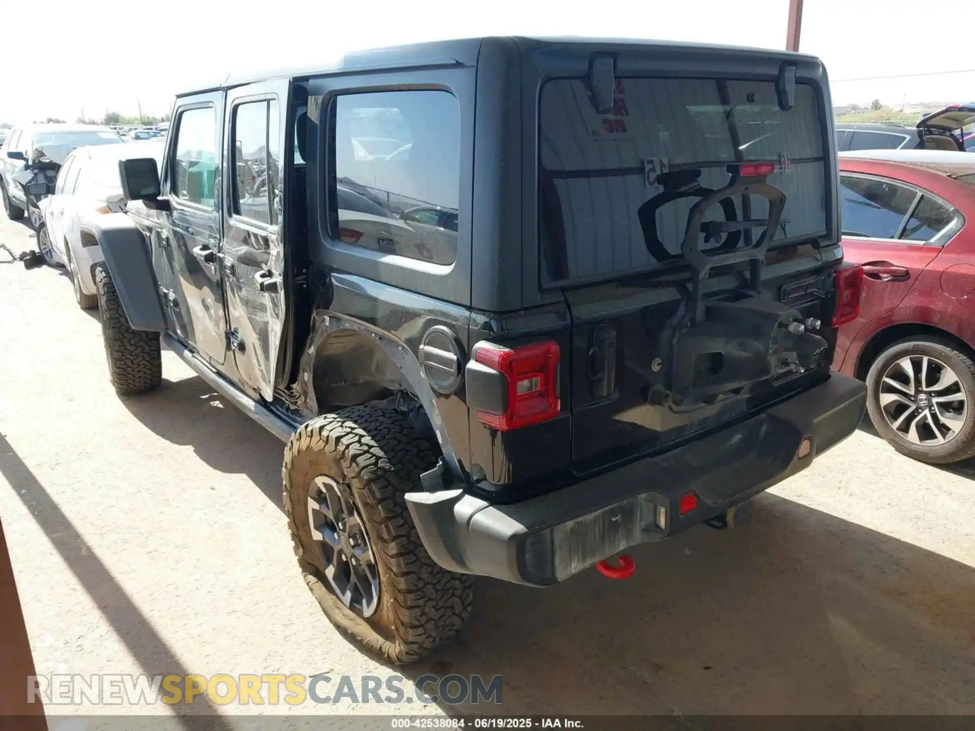 3 Photograph of a damaged car 1C4PJXFN5SW529094 JEEP WRANGLER 2025