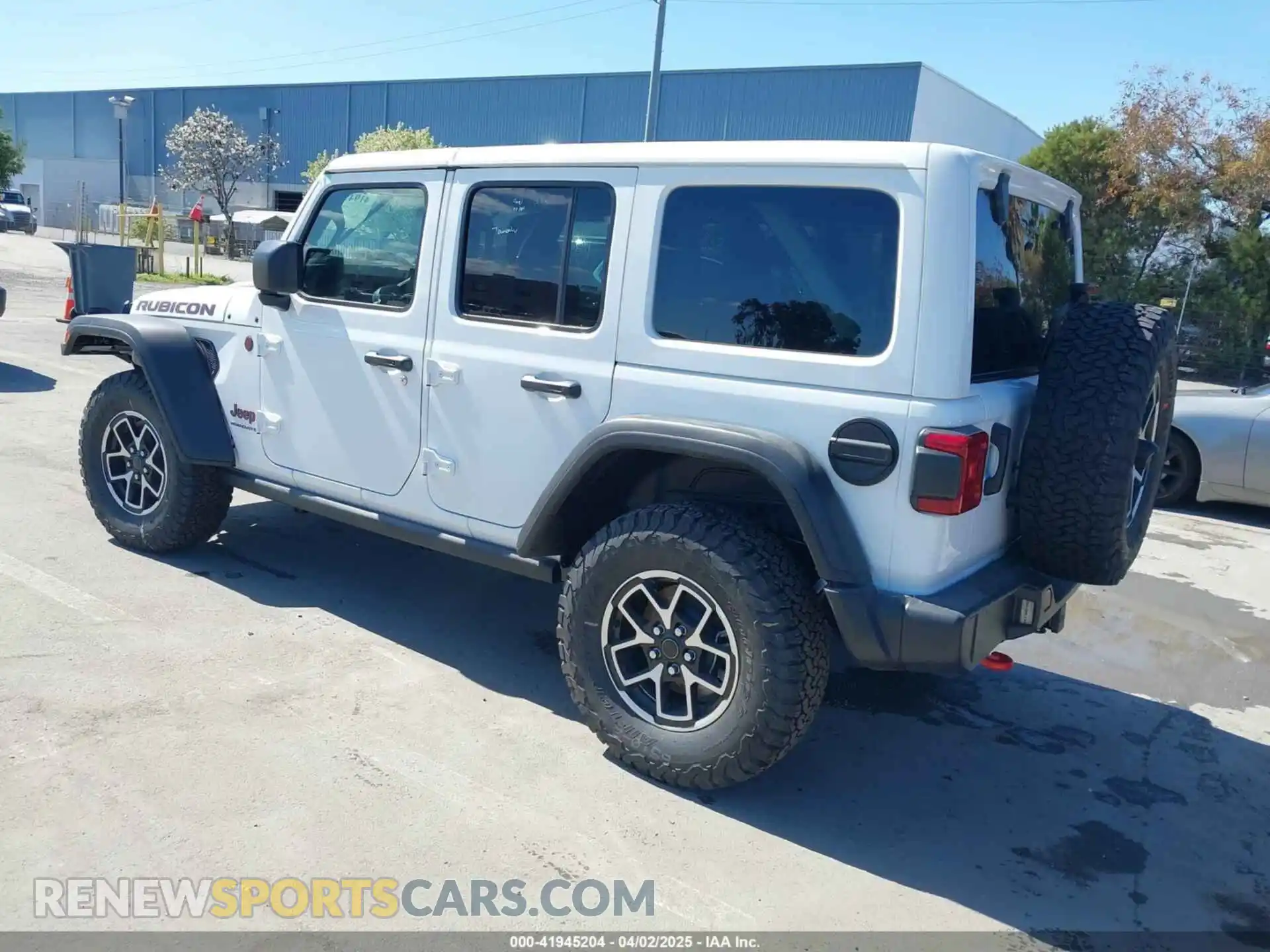 3 Photograph of a damaged car 1C4PJXFN9SW523685 JEEP WRANGLER 2025